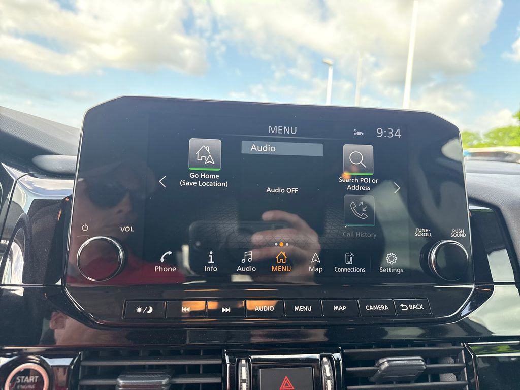 Used 2024 Nissan Pathfinder SL w/ SL Premium Package image 23