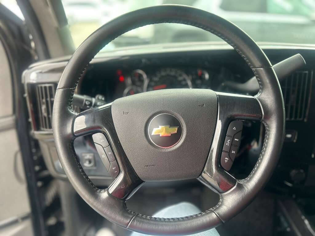Used 2019 Chevrolet Express 2500 Extended w/ Enhanced Convenience Package RWD image 13