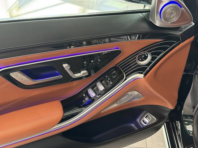 New 2026 Mercedes-Benz Maybach S 580 4MATIC image 9