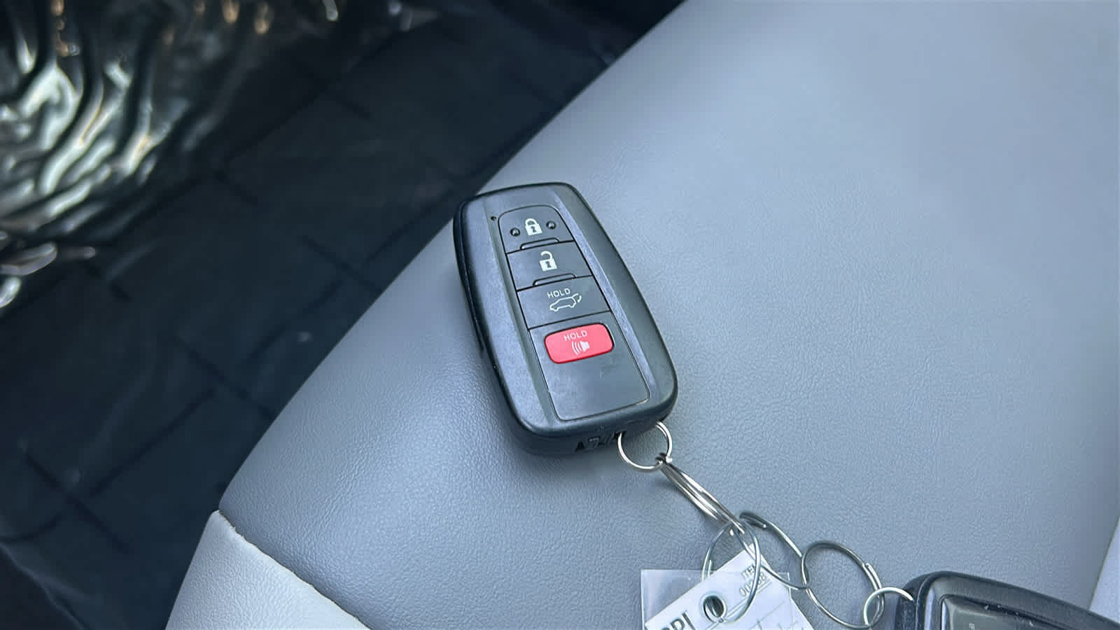 Used 2024 Toyota RAV4 XLE Premium w/ Weather Package AWD/4WD image 29