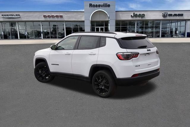 New 2026 Jeep Compass Latitude image 5