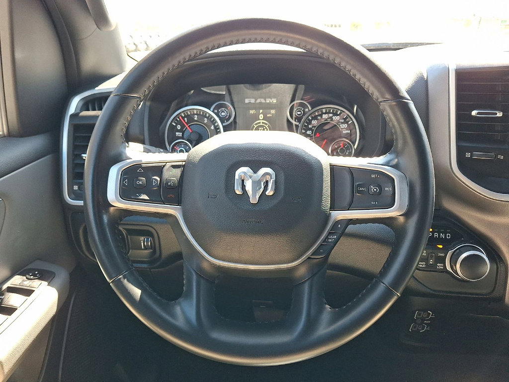Used 2021 RAM 1500 Big Horn AWD/4WD image 16