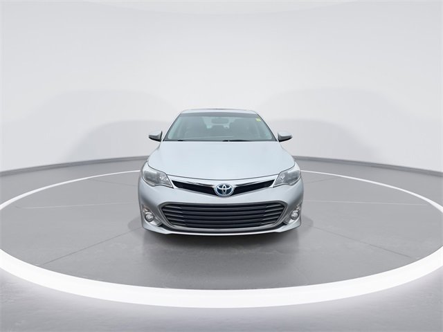 Used 2014 Toyota Avalon Limited image 3