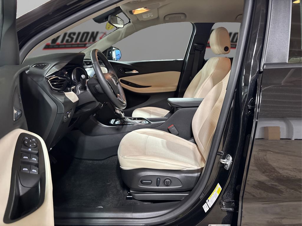 Used 2023 Buick Encore GX Select image 9