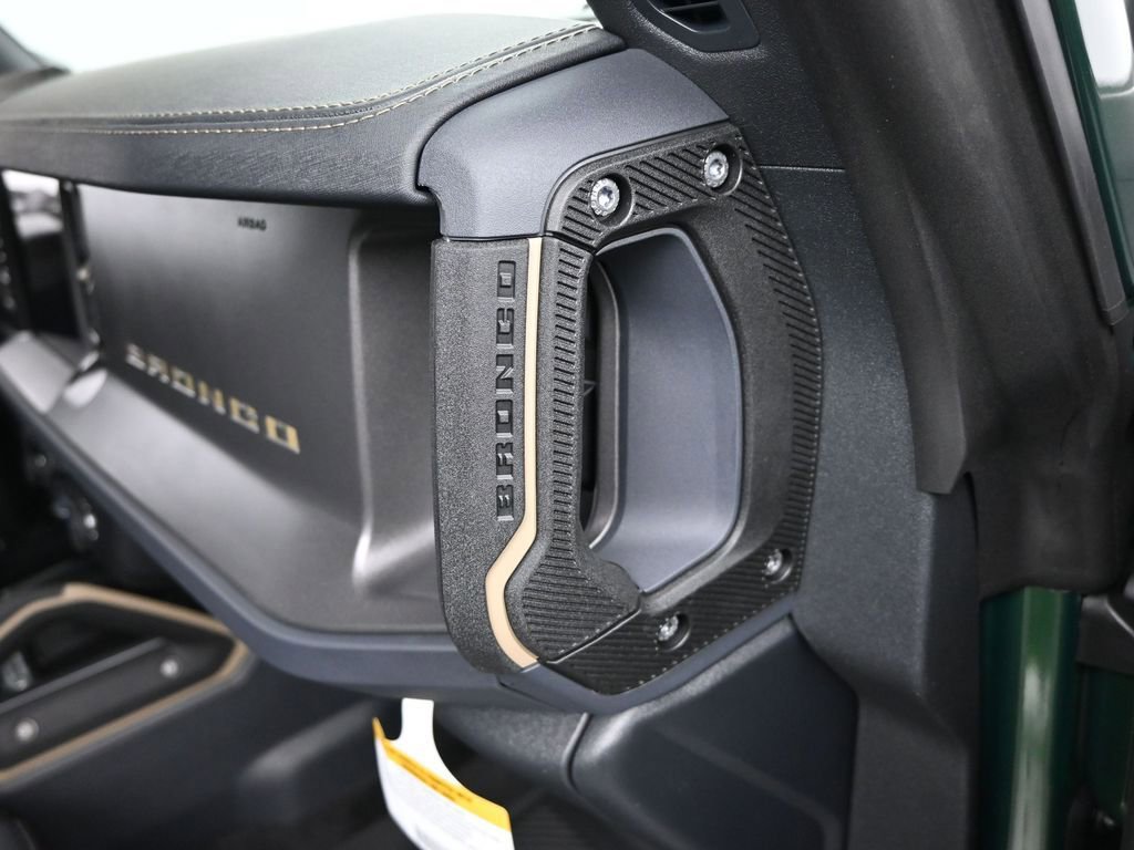 New 2025 Ford Bronco Badlands image 38