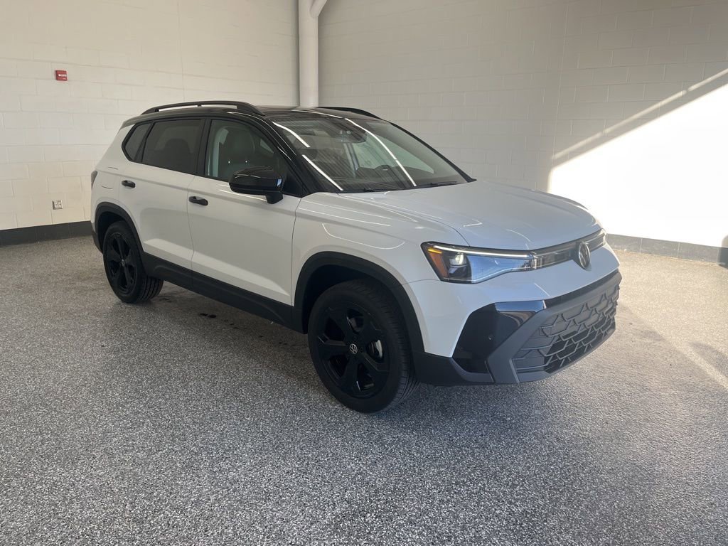 New 2026 Volkswagen Taos SE AWD/4WD image 9