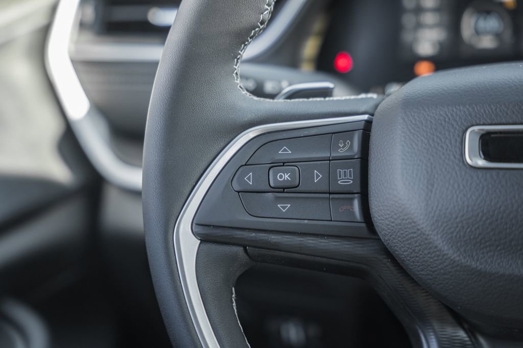 New 2025 Jeep Grand Cherokee Laredo X w/ Luxury Tech Group I image 29