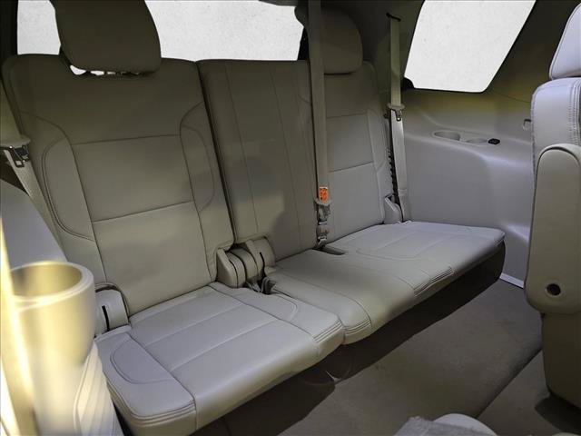 Used 2019 GMC Yukon Denali w/ Denali Ultimate Package AWD/4WD image 12