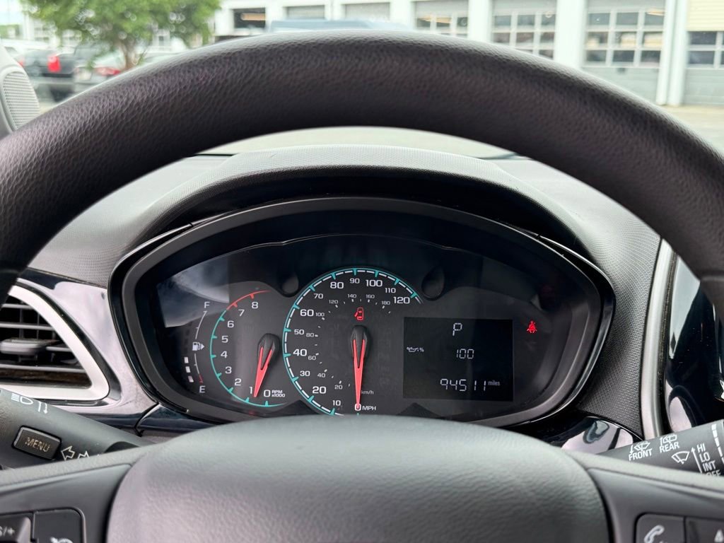 Used 2022 Chevrolet Spark LT FWD image 17