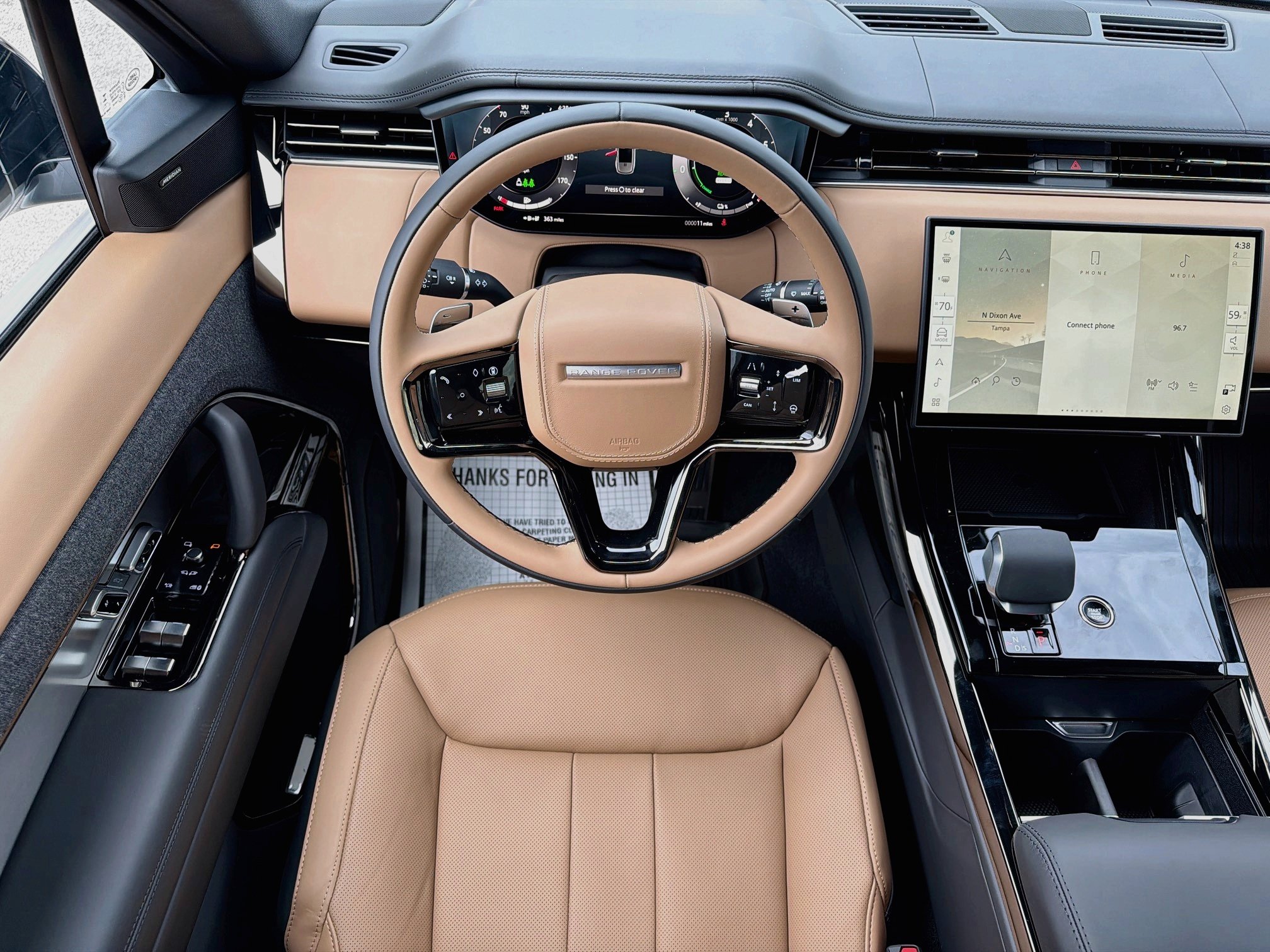 New 2027 Land Rover Range Rover Sport Dynamic SE AWD/4WD image 18