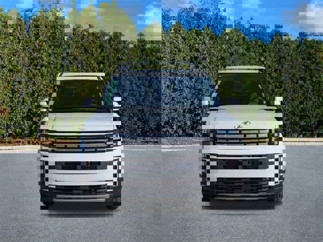 Certified 2025 Hyundai Santa Fe SEL image 2