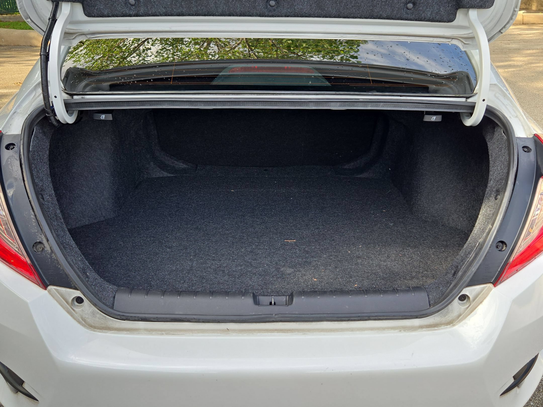 Used 2020 Honda Civic Sport image 23