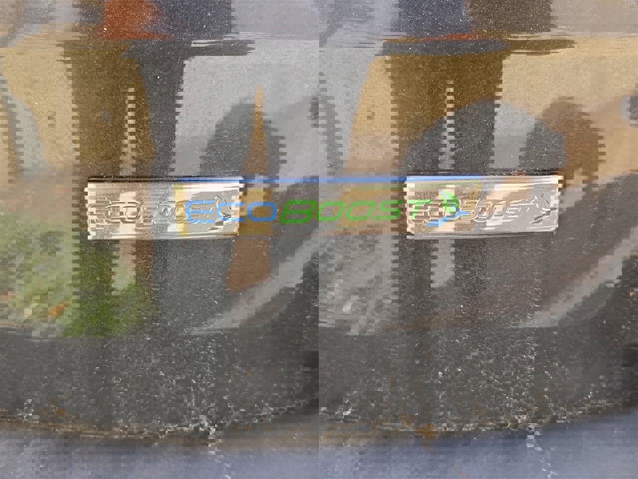 Used 2019 Ford EcoSport SE w/ SE Convenience Package image 15