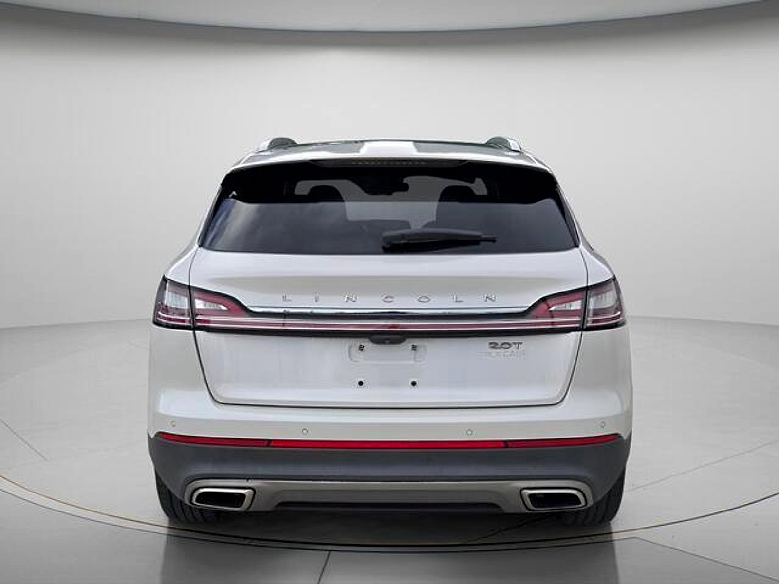 Used 2019 Lincoln Nautilus Reserve FWD image 6