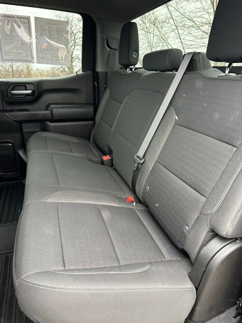Used 2022 Chevrolet Silverado 1500 Custom image 15