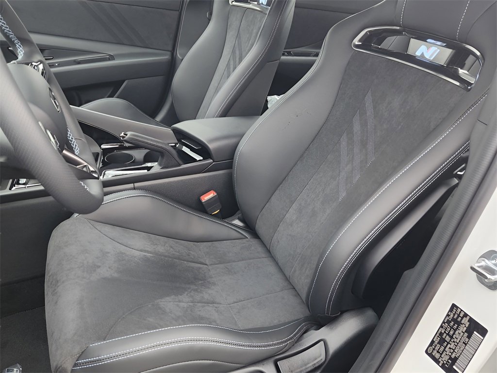 New 2025 Hyundai Elantra N image 13