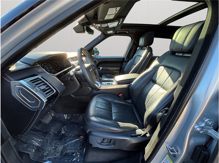 Used 2019 Land Rover Range Rover Sport HSE image 2