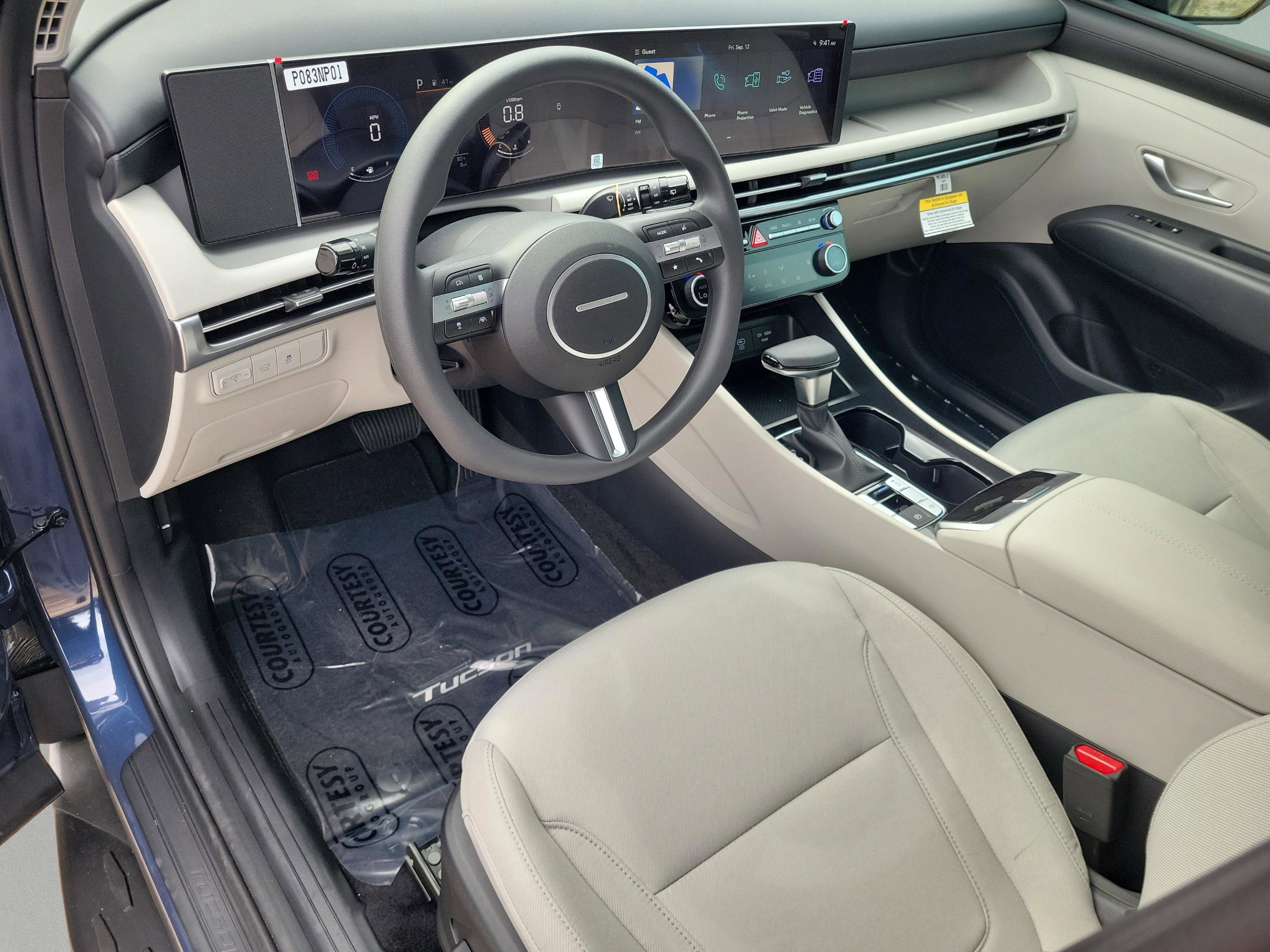 New 2026 Hyundai Tucson SEL image 11