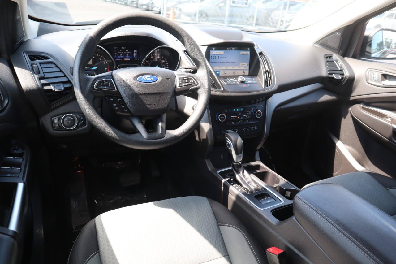 Used 2019 Ford Escape SE AWD/4WD image 17