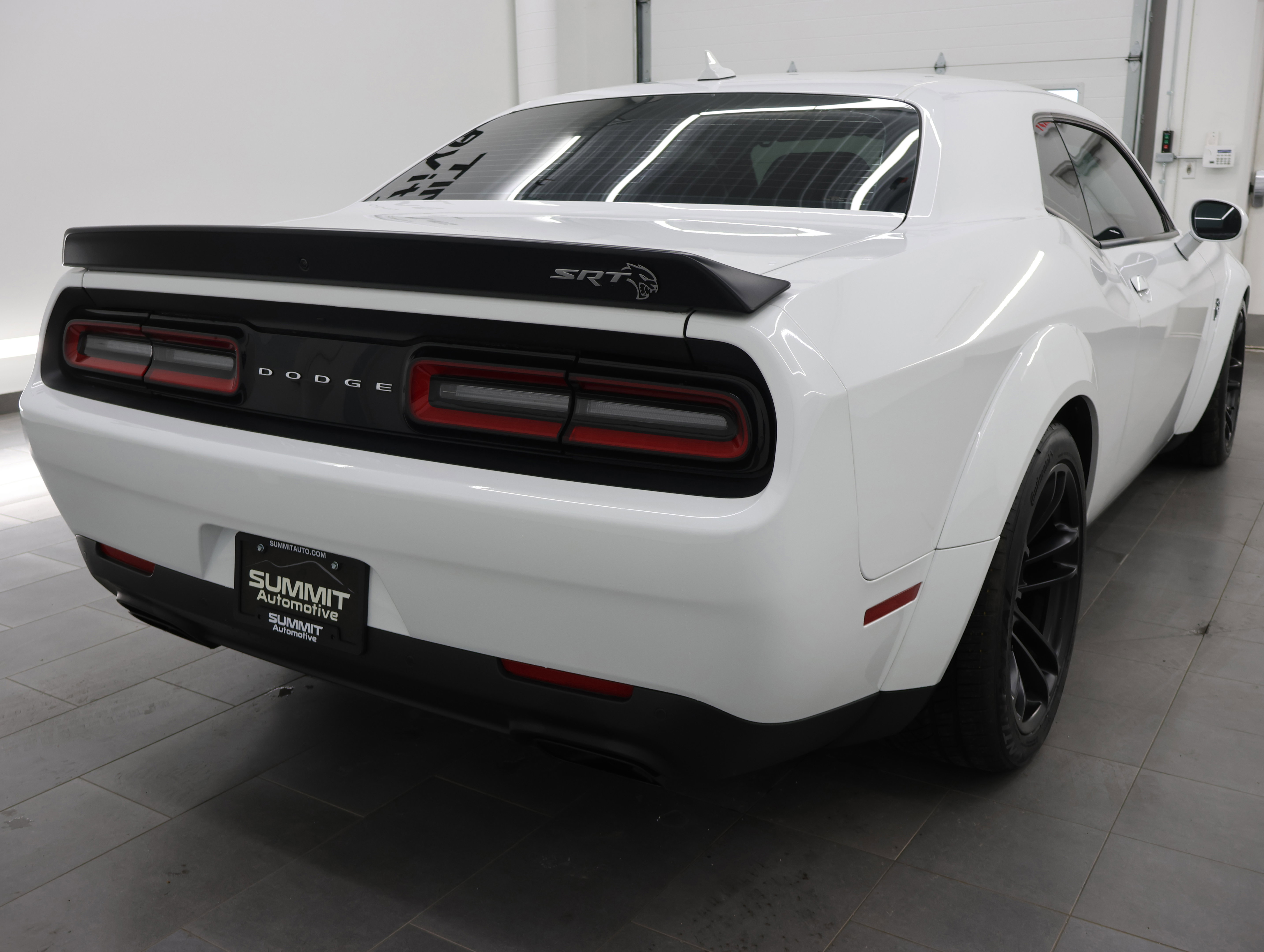 Used 2020 Dodge Challenger SRT Hellcat image 5