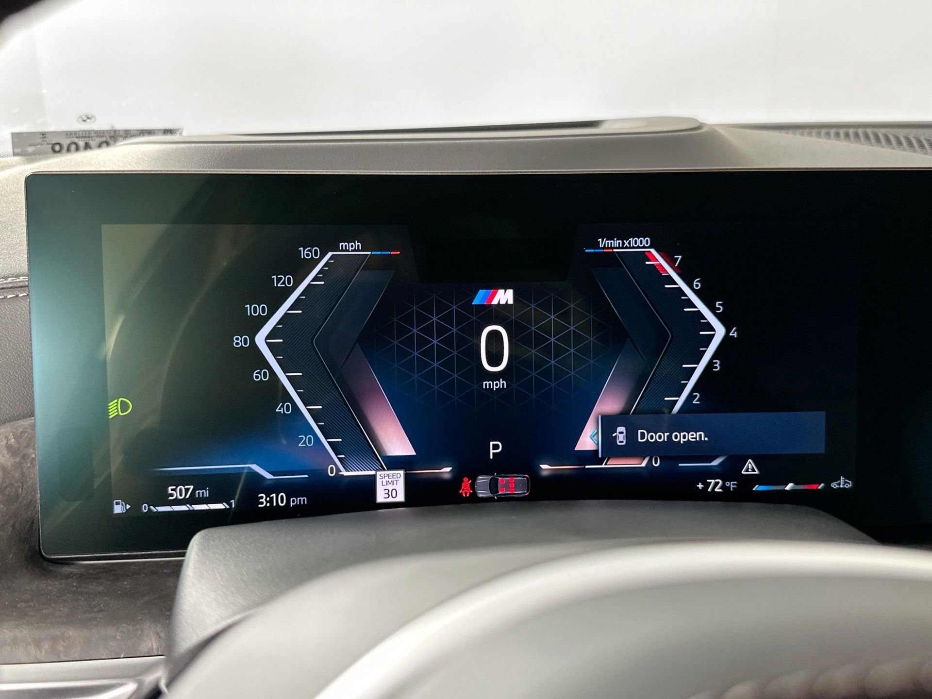 Used 2026 BMW X7 xDrive40i w/ M Sport Package image 11