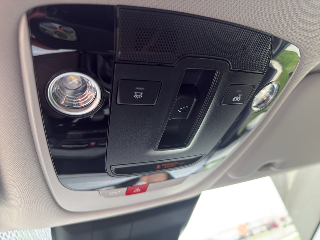 Used 2025 Kia Seltos EX w/ EX Sunroof Package AWD/4WD image 19