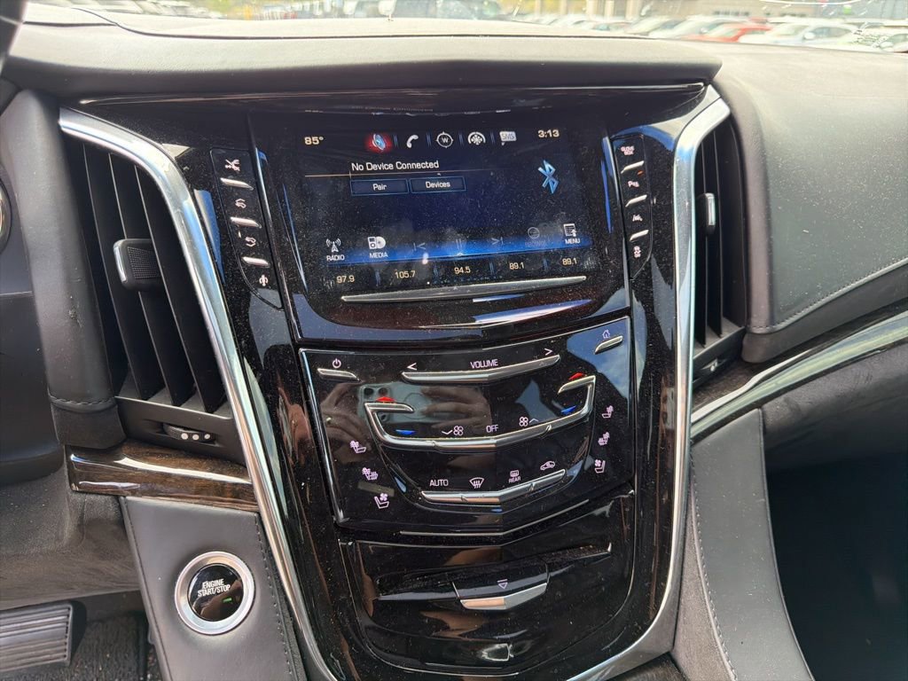 Used 2016 Cadillac Escalade Platinum image 22