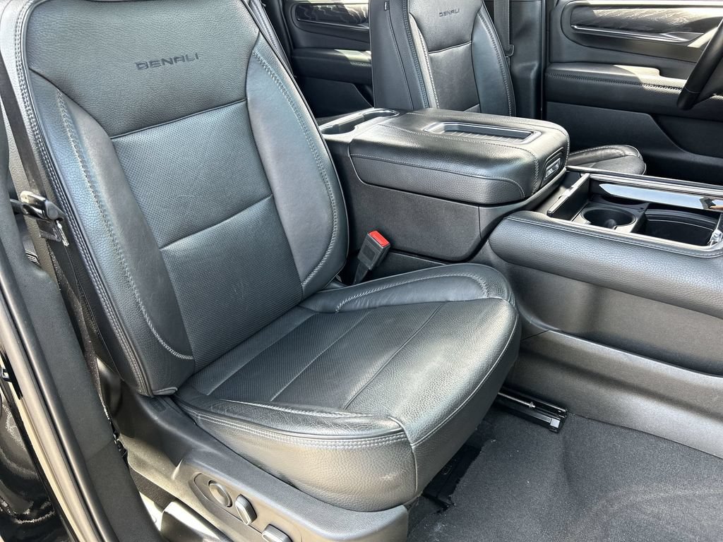 Used 2023 GMC Yukon XL Denali w/ Max Trailering Package AWD/4WD image 28