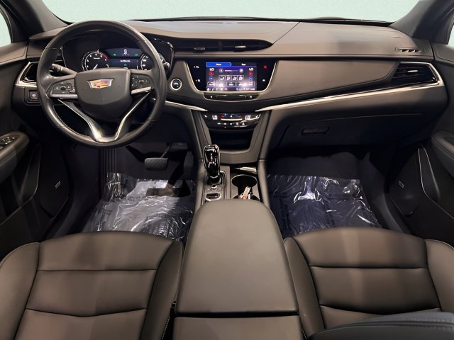 Certified 2024 Cadillac XT6 Luxury w/ LPO, Floor Liner Package AWD/4WD image 12