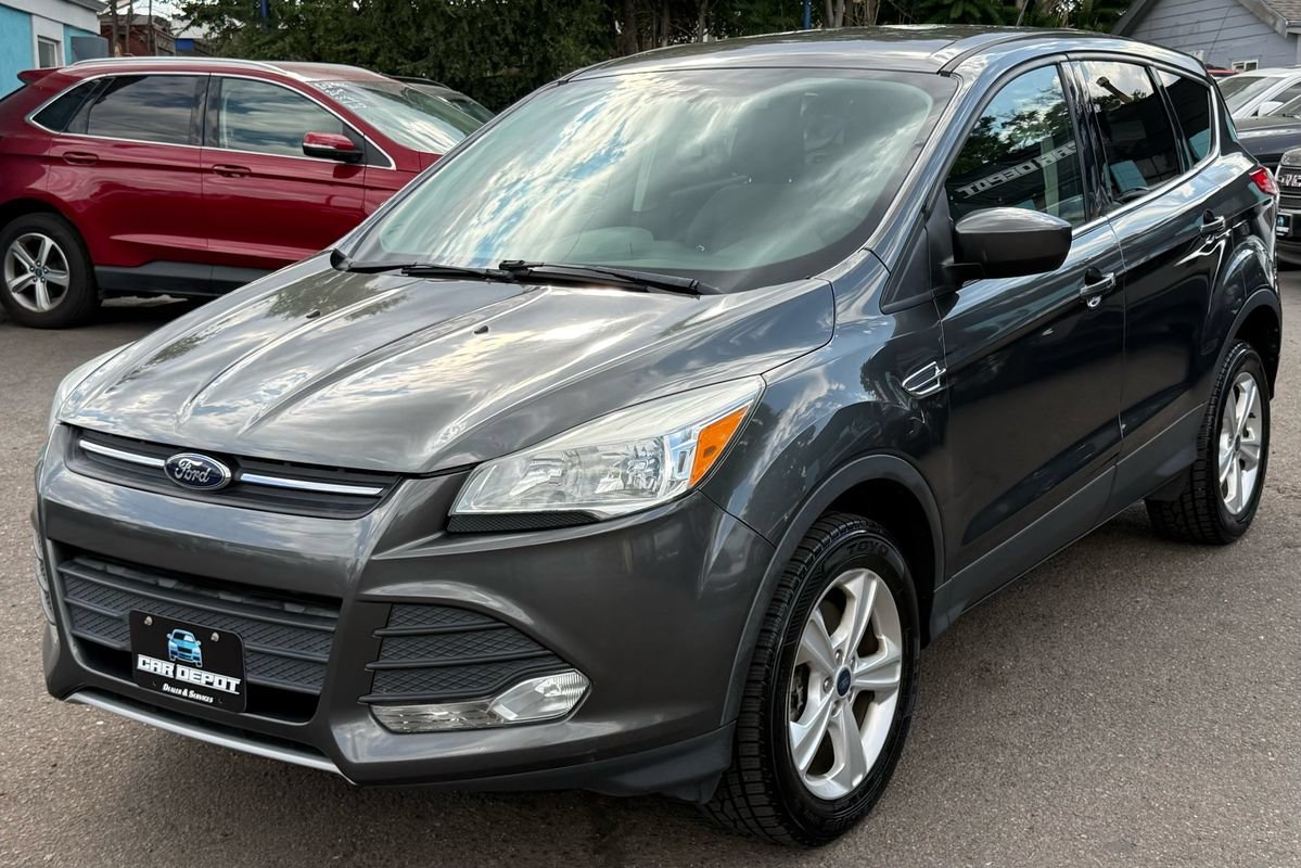 Used 2016 Ford Escape SE AWD/4WD image 4
