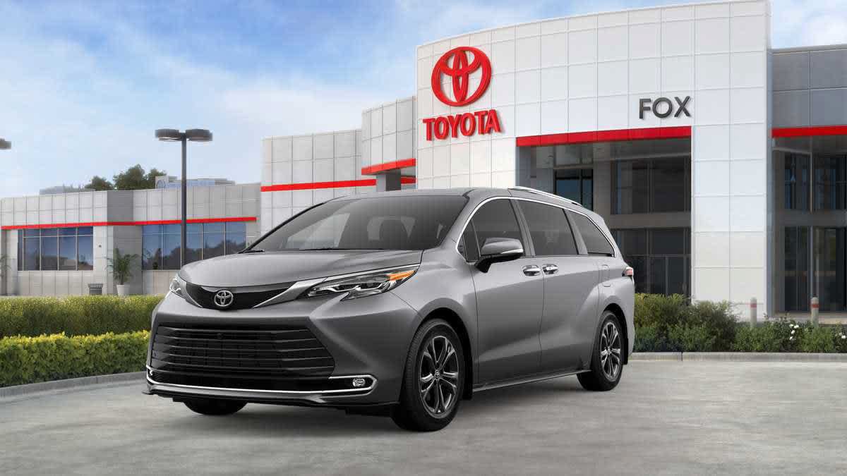 New 2026 Toyota Sienna Platinum AWD/4WD image 1
