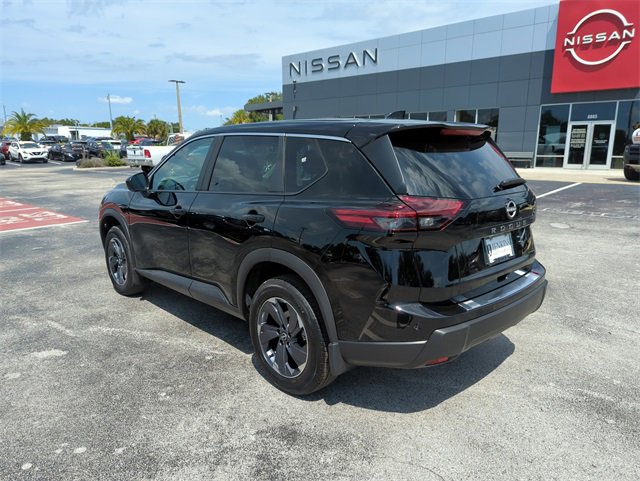 New 2026 Nissan Rogue SV image 7