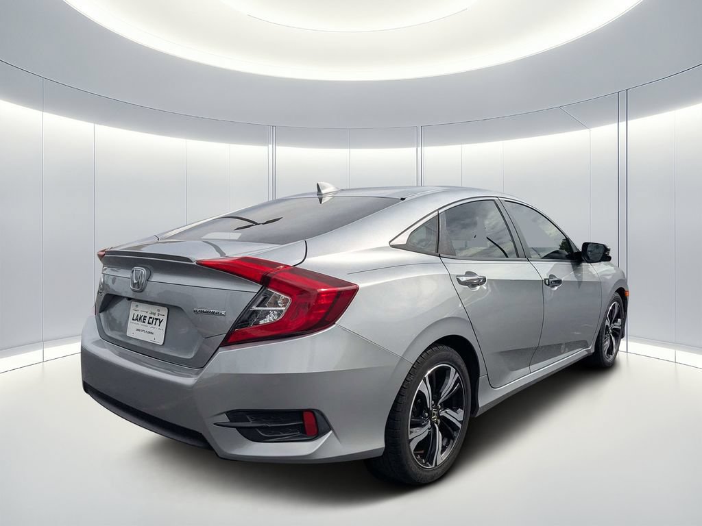 Used 2017 Honda Civic Touring image 4