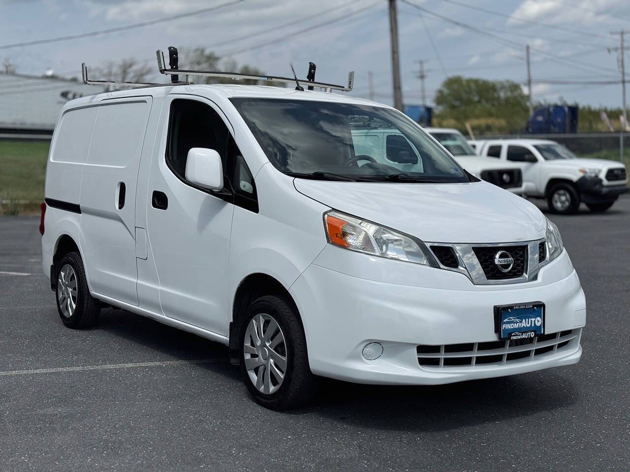 Used 2018 Nissan NV200 SV FWD image 3