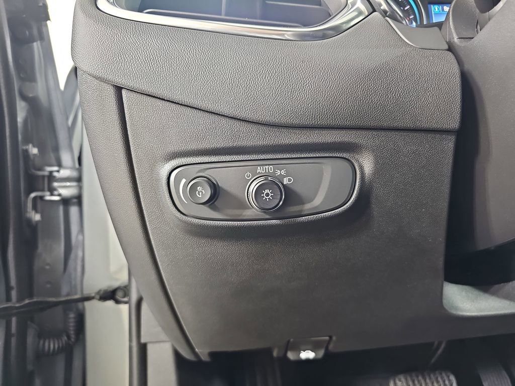 Certified 2024 Chevrolet Equinox LT image 31