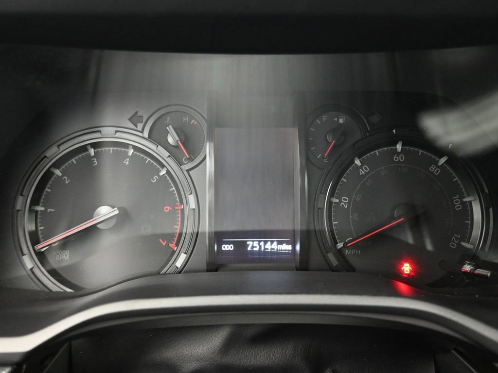 Used 2021 Toyota 4Runner SR5 image 8