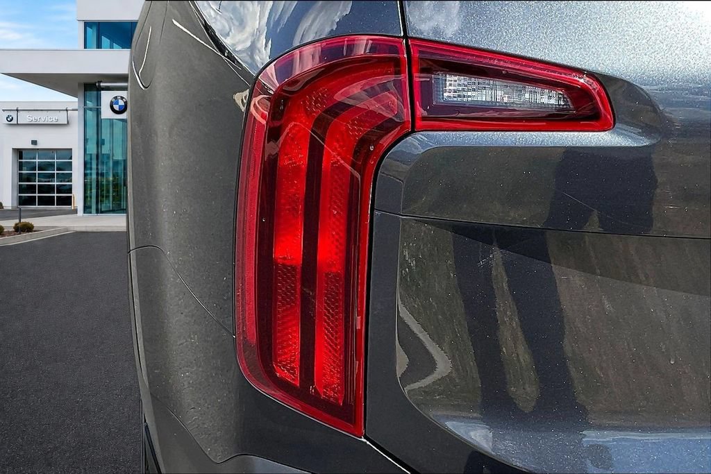 Used 2020 Kia Telluride S w/ S 8 Passenger Seating Package FWD image 23