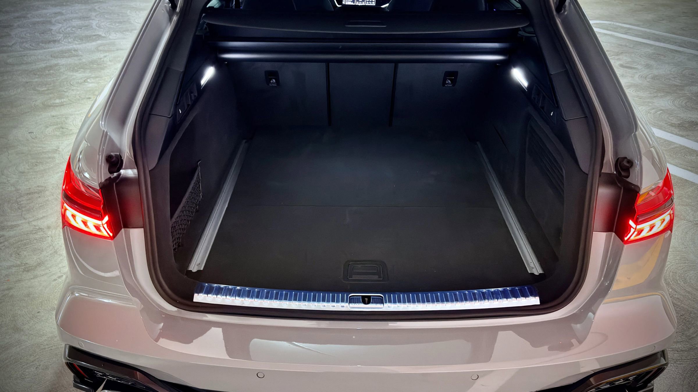 Used 2025 Audi RS 6 performance image 28