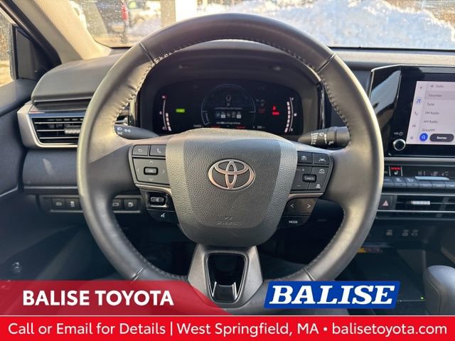 Used 2025 Toyota Camry LE image 15