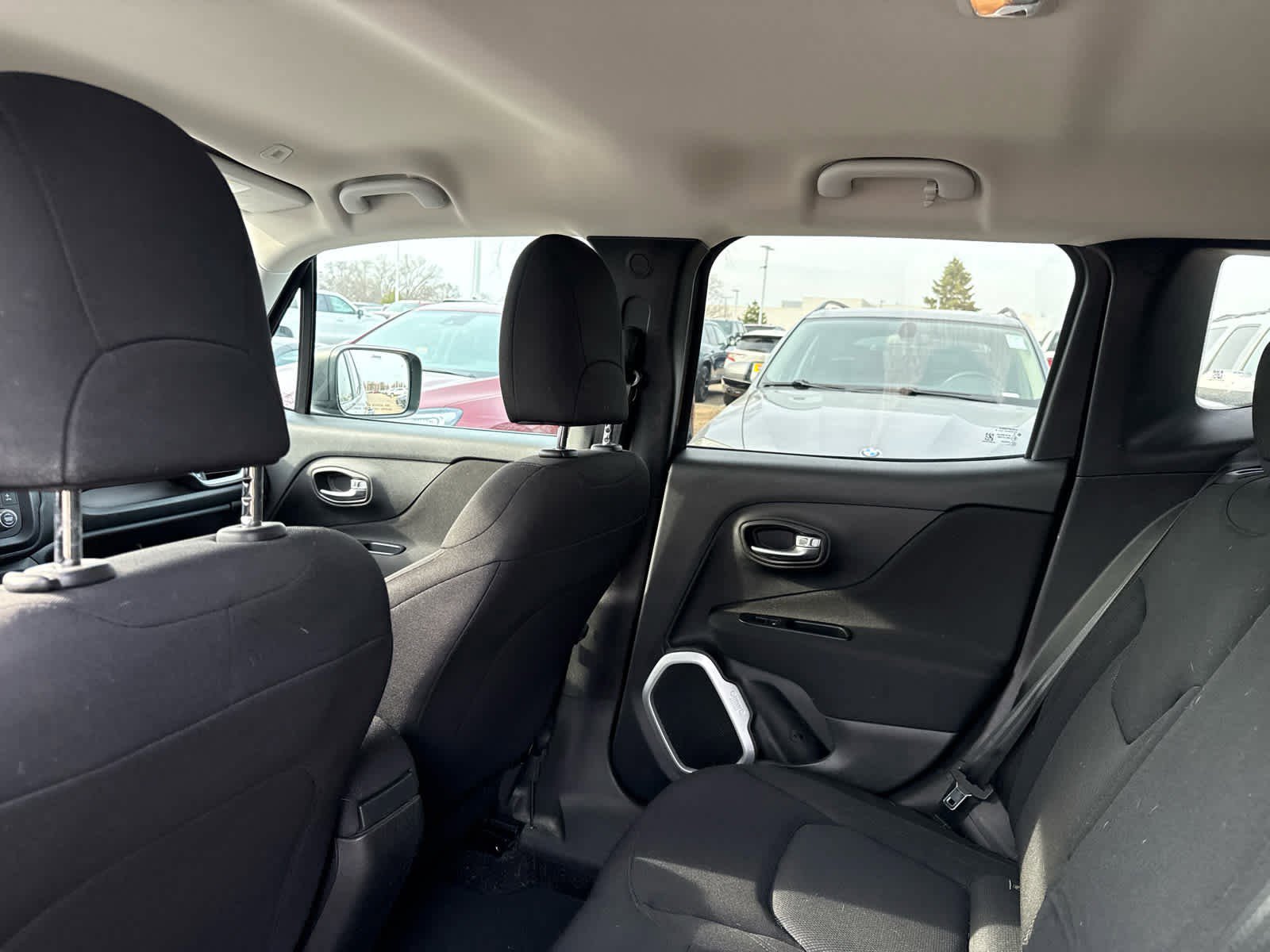 Used 2018 Jeep Renegade Sport w/ Power & Air Group image 7