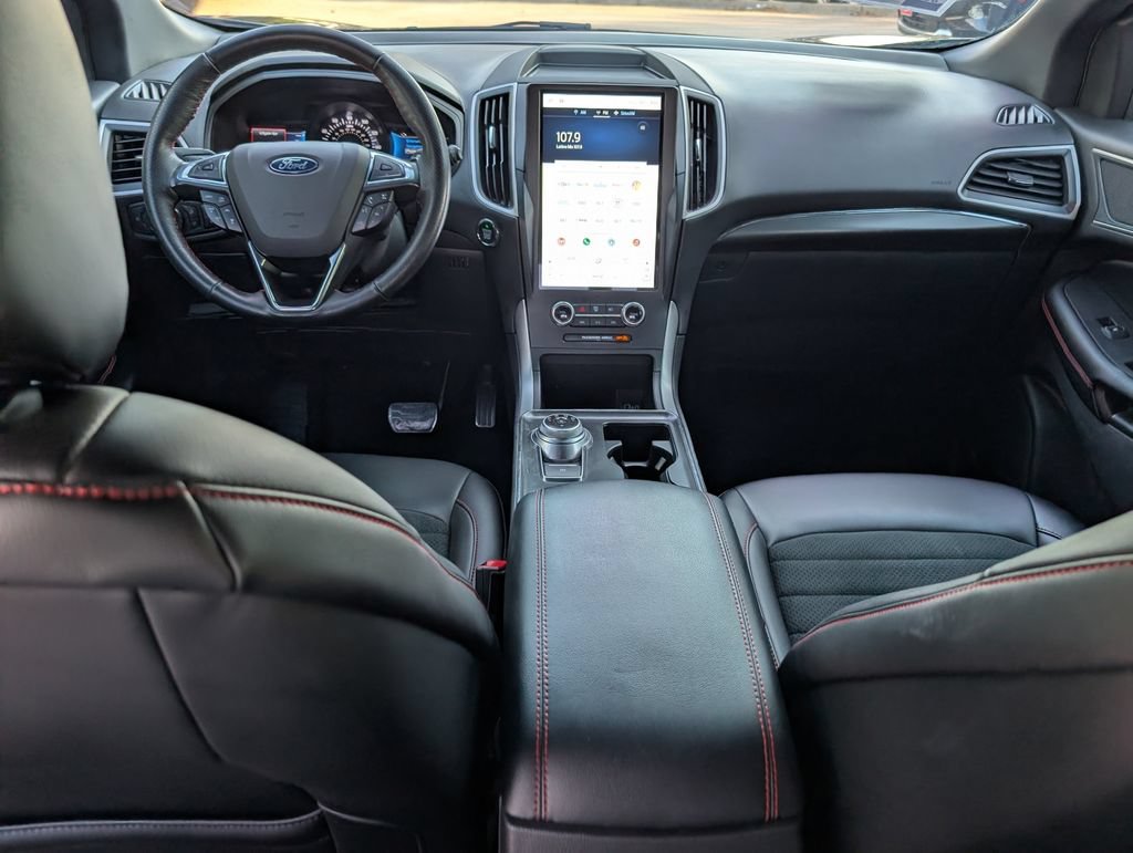 Used 2022 Ford Edge ST-Line w/ Class II Trailer Tow Package AWD/4WD image 19
