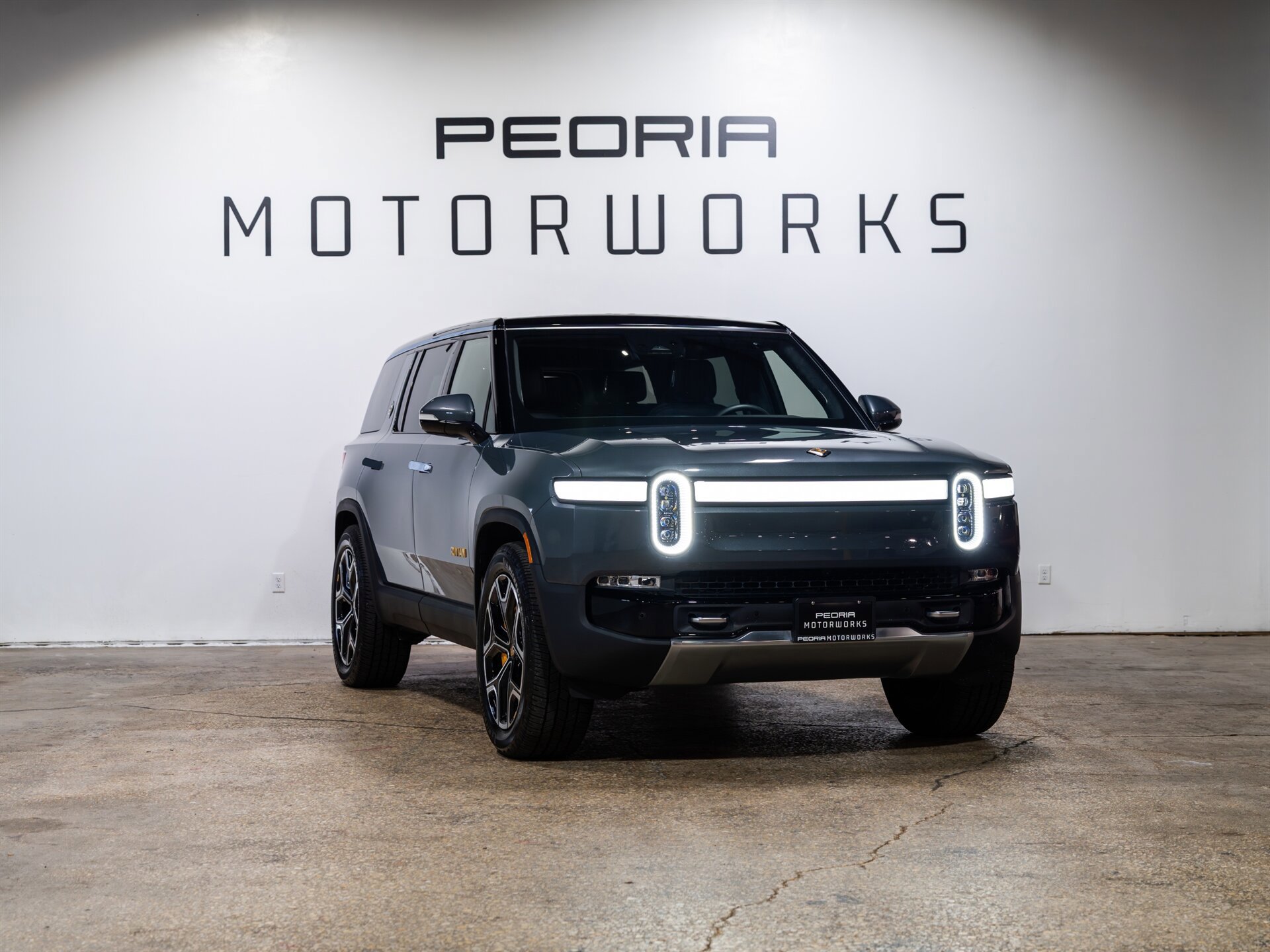 Used 2022 Rivian R1S Launch Edition