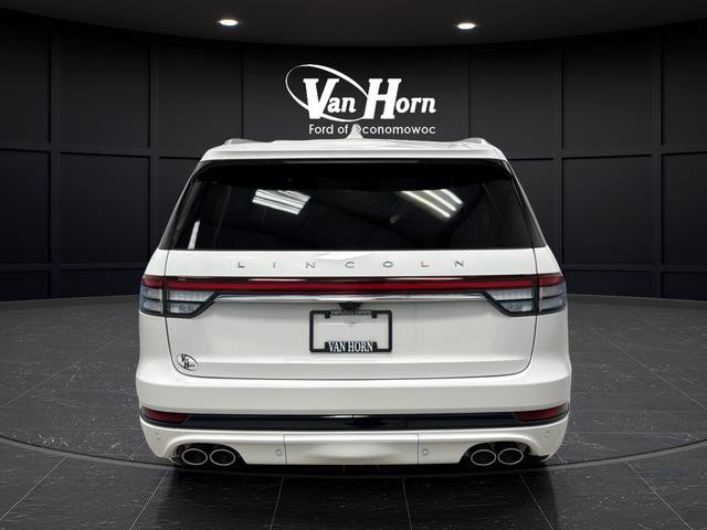 Used 2023 Lincoln Aviator Grand Touring w/ Equipment Group 301A AWD/4WD image 6