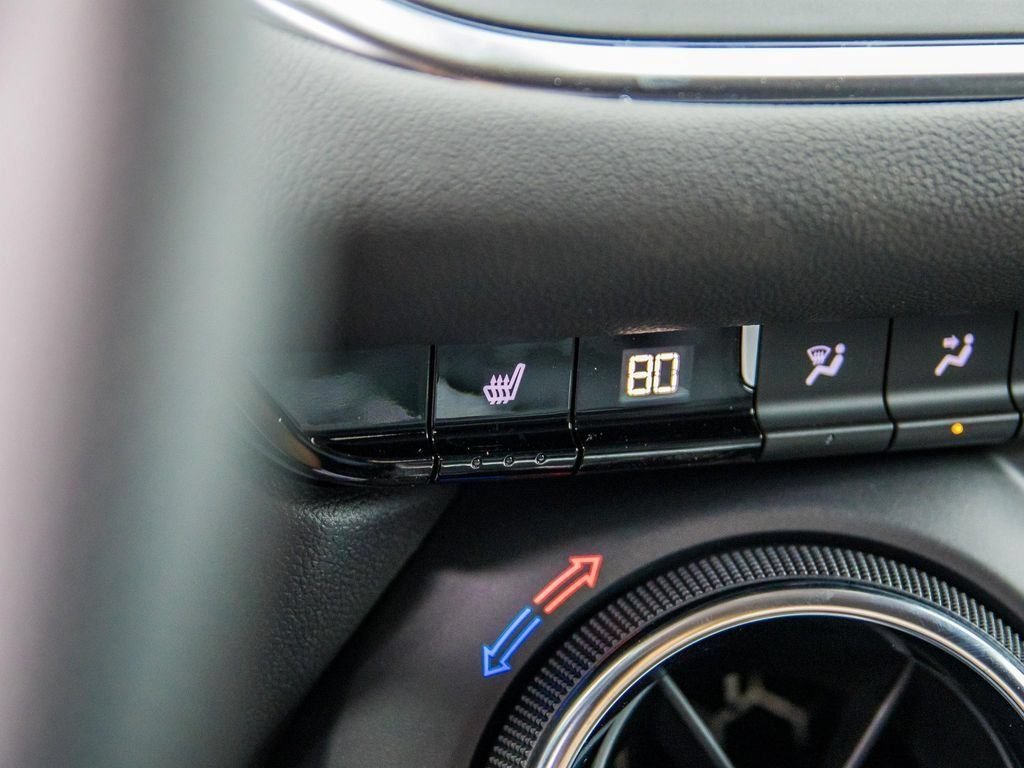 New 2025 Chevrolet Blazer LT w/ Convenience Package FWD image 45