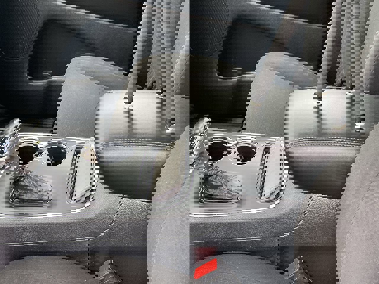 Used 2020 Dodge Durango SXT AWD/4WD image 36