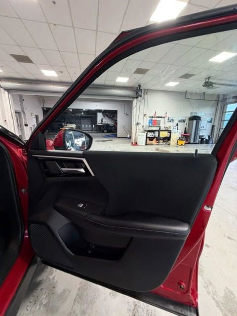 Used 2022 Mitsubishi Outlander ES image 13