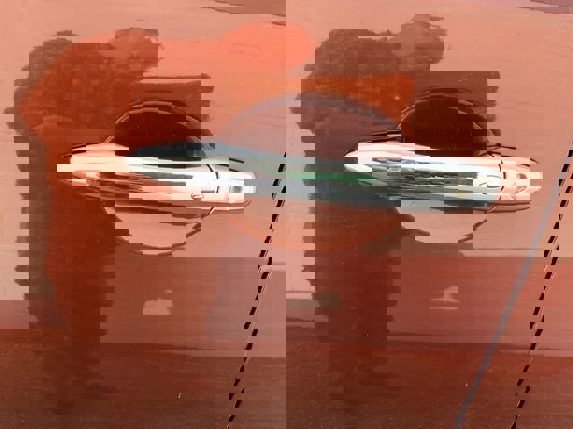 Used 2018 Nissan Armada SL image 25