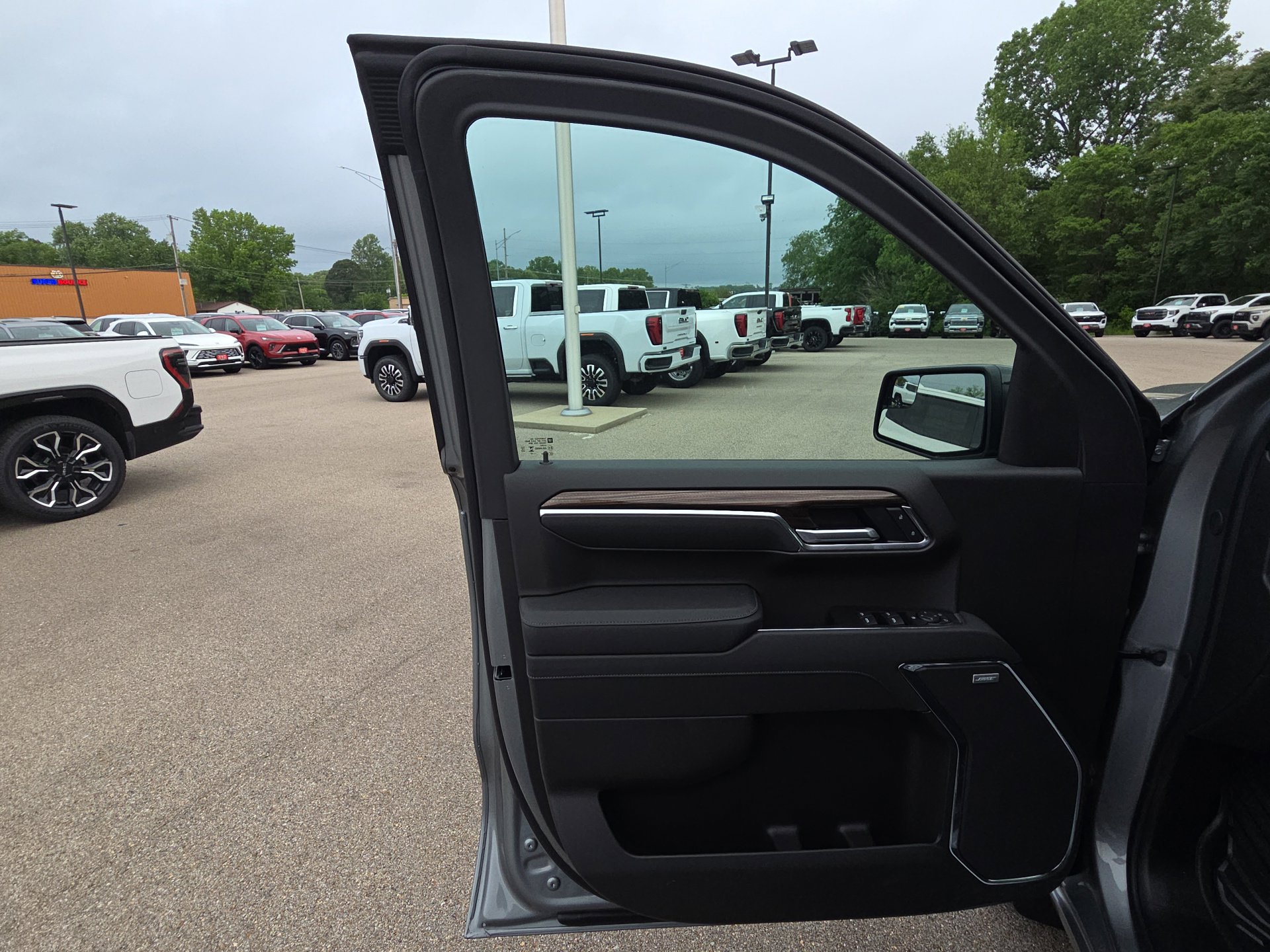 New 2026 Chevrolet Silverado 1500 RST AWD/4WD image 13