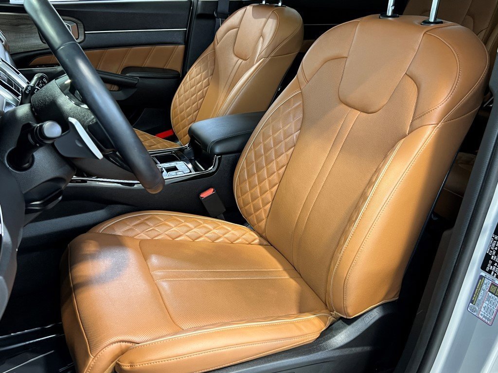 Used 2022 Kia Sorento SX Prestige w/ Rust Color Package image 23