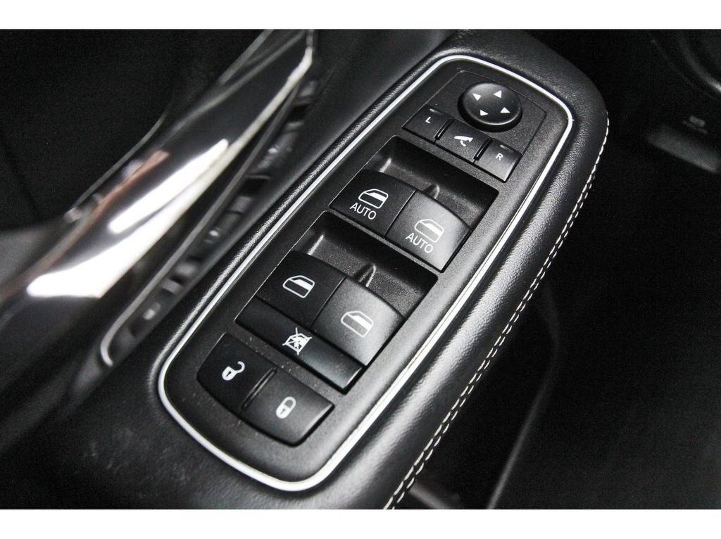 Used 2023 RAM 1500 Limited w/ Body Color Bumper Group AWD/4WD image 21